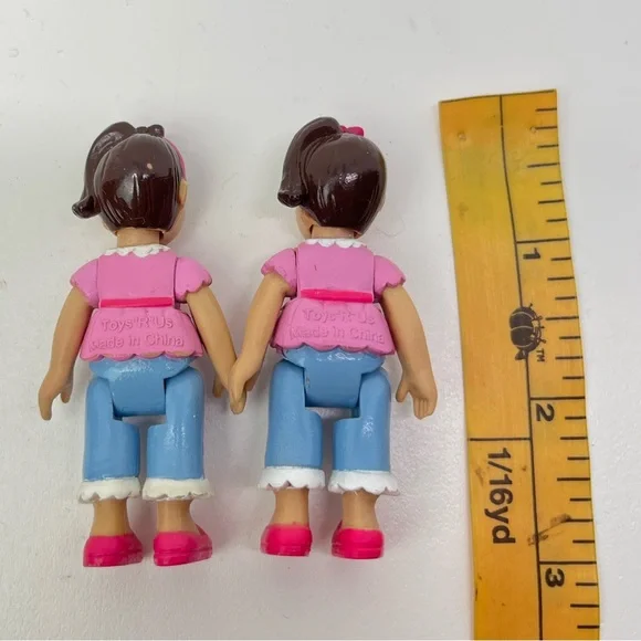 Toys R Us Loving Family You & Me Happy Together Family Figures Set of 2 Families - Picture 8 of 9